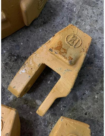 Ersatzzahn klein passend zu Hammer RH25 Abbruchpulverisierer - Hydraulisk hammare: bild 1 Ersatzzahn klein passend zu Hammer RH25 Abbruchpulverisierer - Hydraulisk hammare: bild 1