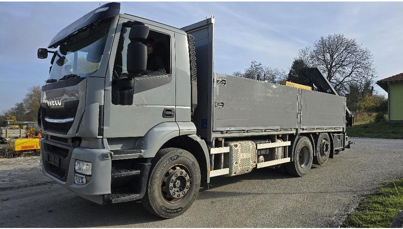 Iveco Stralis 6x2 Baustoffpritsche mit Hiab 228-E5 Kran - Kranbil: bild 1 Iveco Stralis 6x2 Baustoffpritsche mit Hiab 228-E5 Kran - Kranbil: bild 1