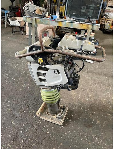 Mikasa Handstampfer - Vibroplatta: bild 1 Mikasa Handstampfer - Vibroplatta: bild 1