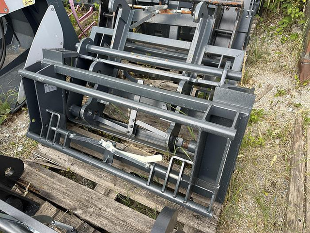 Sonarol John Deere Adapter pass. zu Euro Aufnahme - Tillbehör: bild 4 Sonarol John Deere Adapter pass. zu Euro Aufnahme - Tillbehör: bild 4