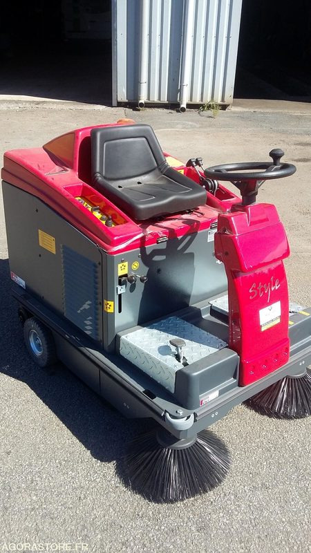 BALAYEUSE ELECTRIQUE A BATTERIES STYLE E70 - 2023 - Sopmaskin: bild 3 BALAYEUSE ELECTRIQUE A BATTERIES STYLE E70 - 2023 - Sopmaskin: bild 3