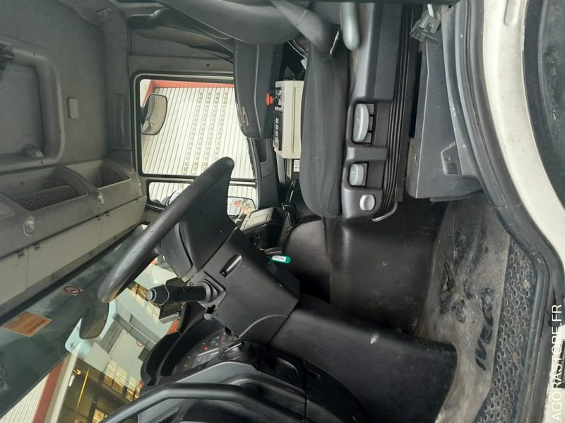 BOM 26T GNC IVECO - 2016 / 111802 KM (6402- VPIDF -66ICAM571X) - Sopbil: bild 5 BOM 26T GNC IVECO - 2016 / 111802 KM (6402- VPIDF -66ICAM571X) - Sopbil: bild 5