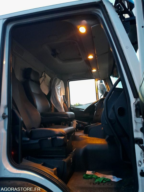 BOM 26T GNC IVECO - 2016 / 84090 KM (6578- VPIDF -66ICAM571X) - Sopbil: bild 5 BOM 26T GNC IVECO - 2016 / 84090 KM (6578- VPIDF -66ICAM571X) - Sopbil: bild 5