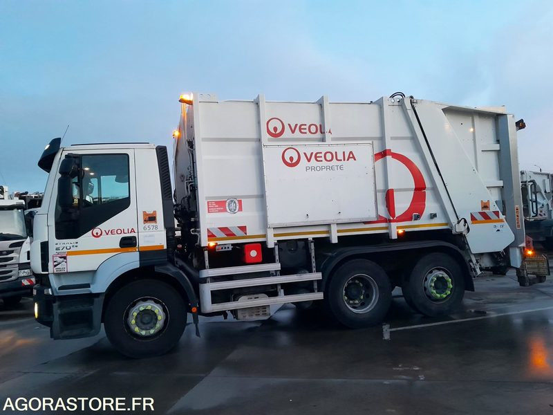 BOM 26T GNC IVECO - 2016 / 84090 KM (6578- VPIDF -66ICAM571X) - Sopbil: bild 2 BOM 26T GNC IVECO - 2016 / 84090 KM (6578- VPIDF -66ICAM571X) - Sopbil: bild 2