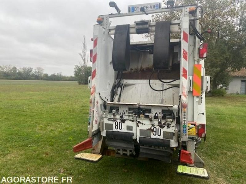 BOM SCANIA P 380 - 2015 - 164 000km - Sopbil: bild 4 BOM SCANIA P 380 - 2015 - 164 000km - Sopbil: bild 4