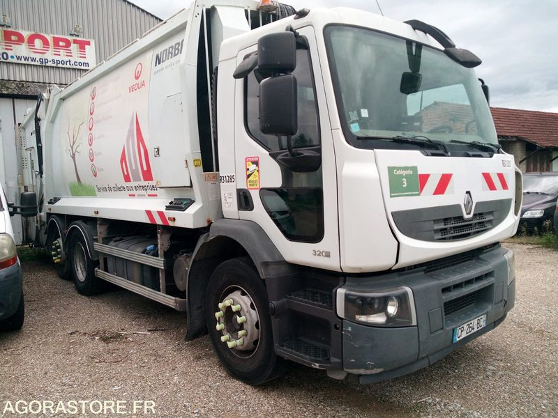 Bom Renault 320DXI - Sopbil: bild 2 Bom Renault 320DXI - Sopbil: bild 2