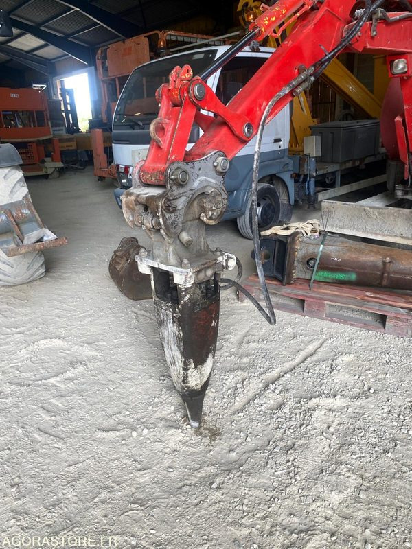 Brise roche Sandvik BR211 M1 - Hydraulisk hammare: bild 3 Brise roche Sandvik BR211 M1 - Hydraulisk hammare: bild 3