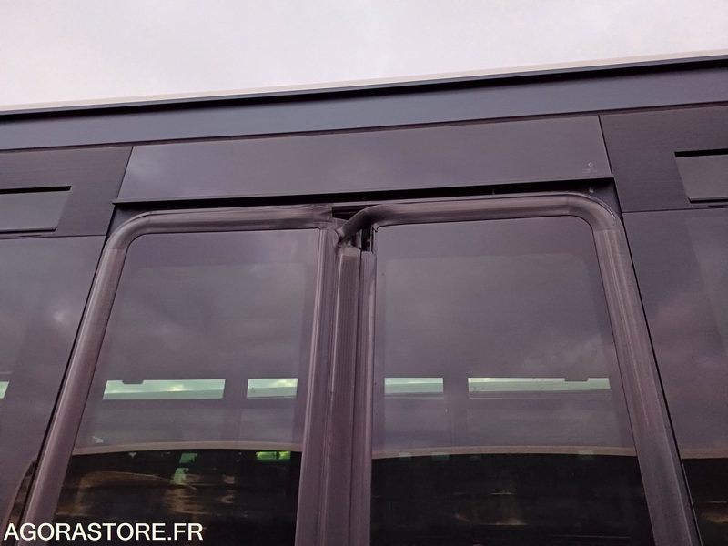 CAR IRISBUS RECREO - PARC 19885- MEC 2011/ 438000KM/ AC-728-MJ - Skolbuss: bild 3 CAR IRISBUS RECREO - PARC 19885- MEC 2011/ 438000KM/ AC-728-MJ - Skolbuss: bild 3