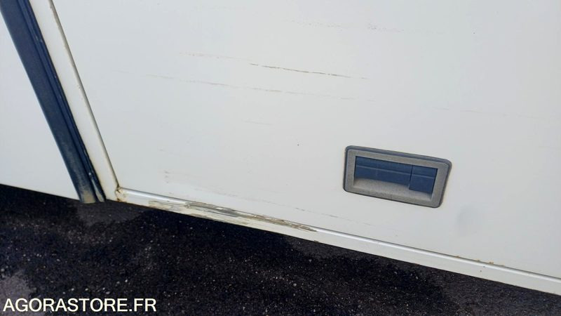 CAR MAN - FAST SCOLER 3 -N°7594 MEC 2007 / 302000 KM - BN-707-ZC - Skolbuss: bild 4 CAR MAN - FAST SCOLER 3 -N°7594 MEC 2007 / 302000 KM - BN-707-ZC - Skolbuss: bild 4