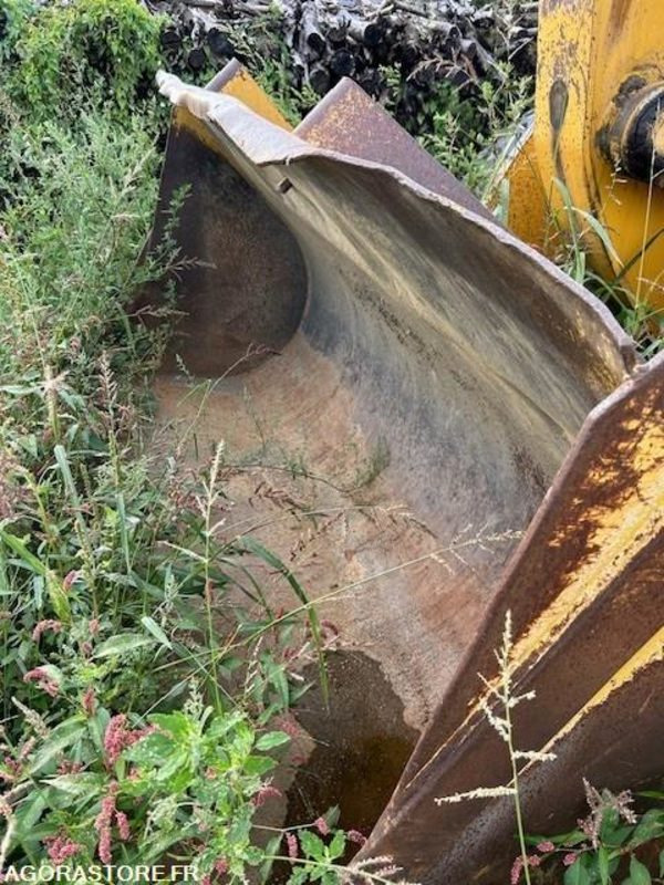 CHARGEUSE FURUKAWA 335 - 2000 - 5800 HEURES - Lastare: bild 3 CHARGEUSE FURUKAWA 335 - 2000 - 5800 HEURES - Lastare: bild 3