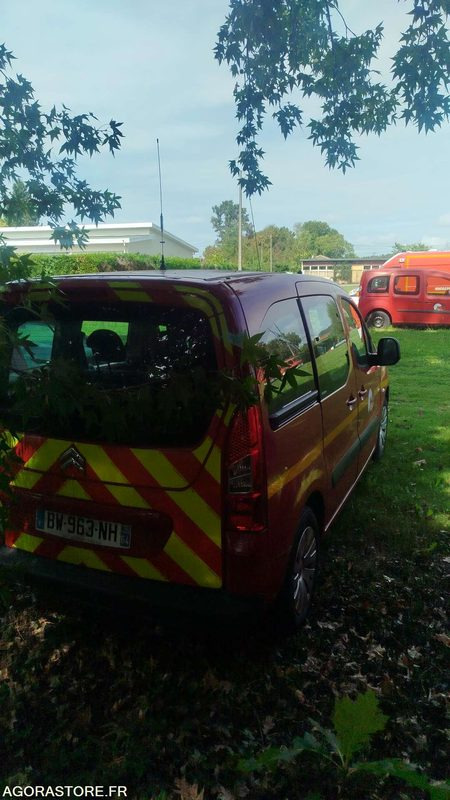 CITROËN BERLINGO 132745kms - 2011 - Små skåpbil: bild 5 CITROËN BERLINGO 132745kms - 2011 - Små skåpbil: bild 5