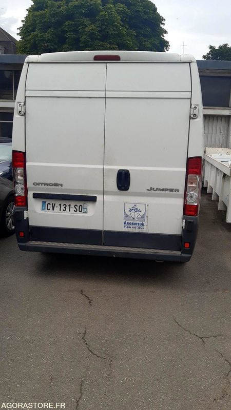 CITROEN JUMPER DIESEL - 2013 - 78600KMS non roulant - Skåpbil: bild 2 CITROEN JUMPER DIESEL - 2013 - 78600KMS non roulant - Skåpbil: bild 2