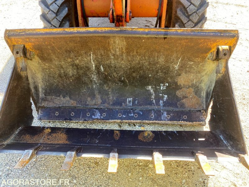 Chargeuse - Lastare: bild 4 Chargeuse - Lastare: bild 4