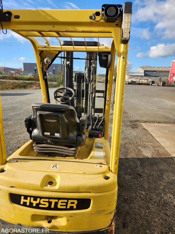 Chariot Hyster J1.8XNT - Entreprenadutrustning: bild 1 Chariot Hyster J1.8XNT - Entreprenadutrustning: bild 1