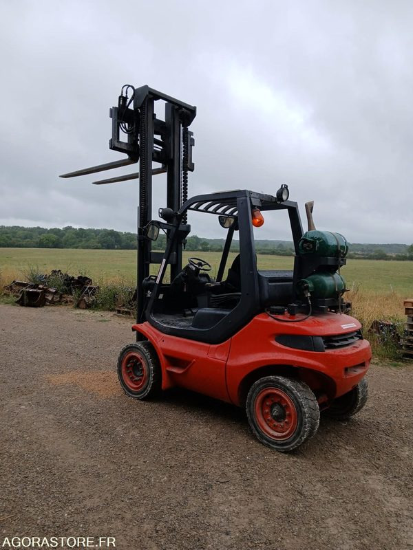 Chariot élévateur Fenwick Linde H35T 3.5T - Gasoltruck: bild 2 Chariot élévateur Fenwick Linde H35T 3.5T - Gasoltruck: bild 2