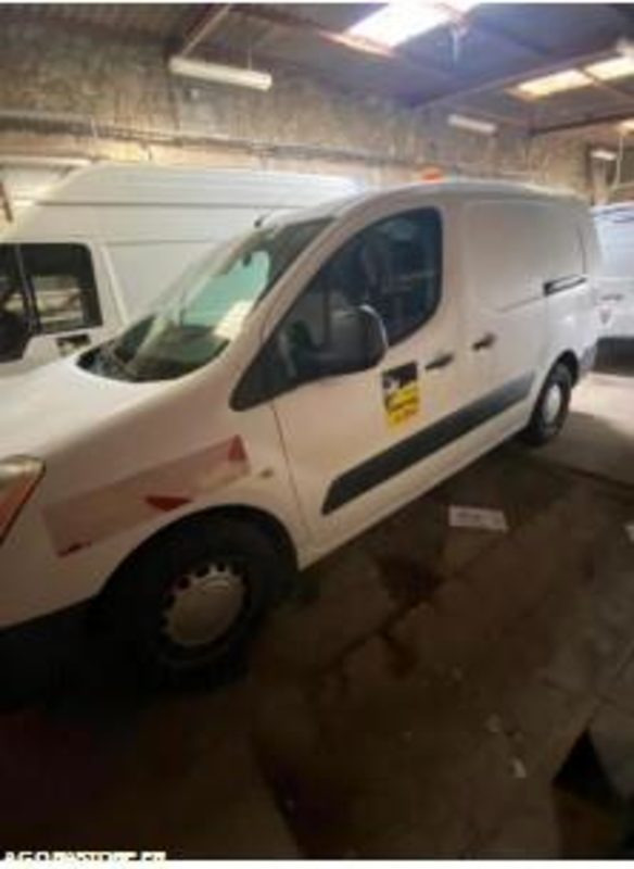 Citroen Berlingo - 147731kms - 2008 - AM 177 JF - Små skåpbil: bild 4 Citroen Berlingo - 147731kms - 2008 - AM 177 JF - Små skåpbil: bild 4