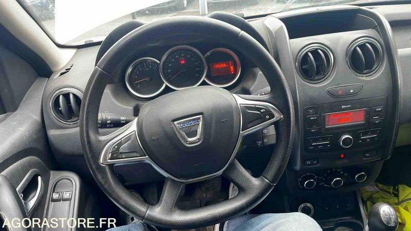 SUV DACIA DUSTER - 2017 - 173388KM - EP701QD: bild 6