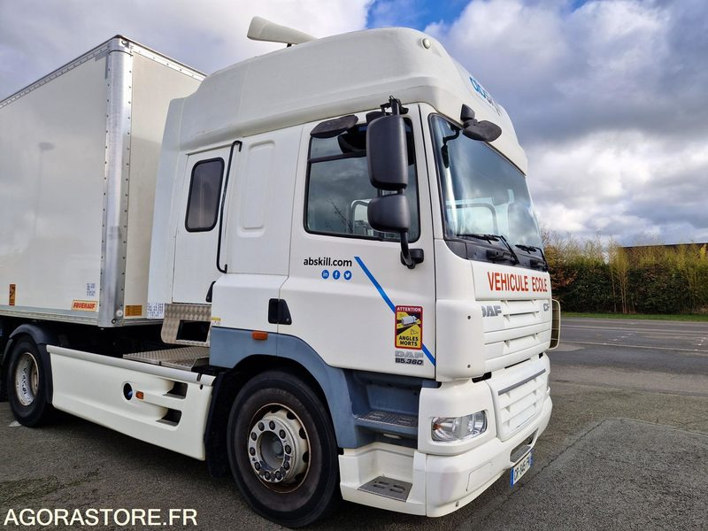DAF CF 85.360 - 2013 - 219991 Kms - CR845FW - Dragbil: bild 2 DAF CF 85.360 - 2013 - 219991 Kms - CR845FW - Dragbil: bild 2