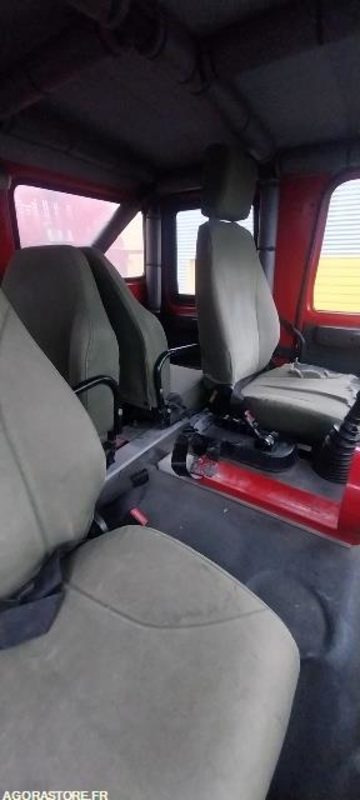 RENAULT M210 4X4 - Dragbil: bild 5 RENAULT M210 4X4 - Dragbil: bild 5