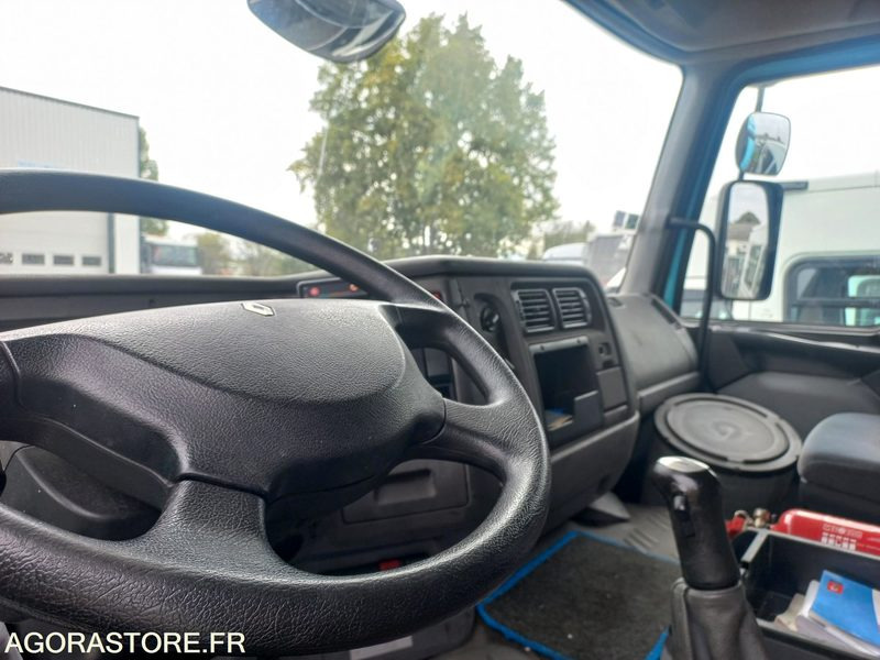 TRACTEUR RENAULT TRUCKS AVEC POMPE DK258VR (vente uniquement export) - Dragbil: bild 5 TRACTEUR RENAULT TRUCKS AVEC POMPE DK258VR (vente uniquement export) - Dragbil: bild 5