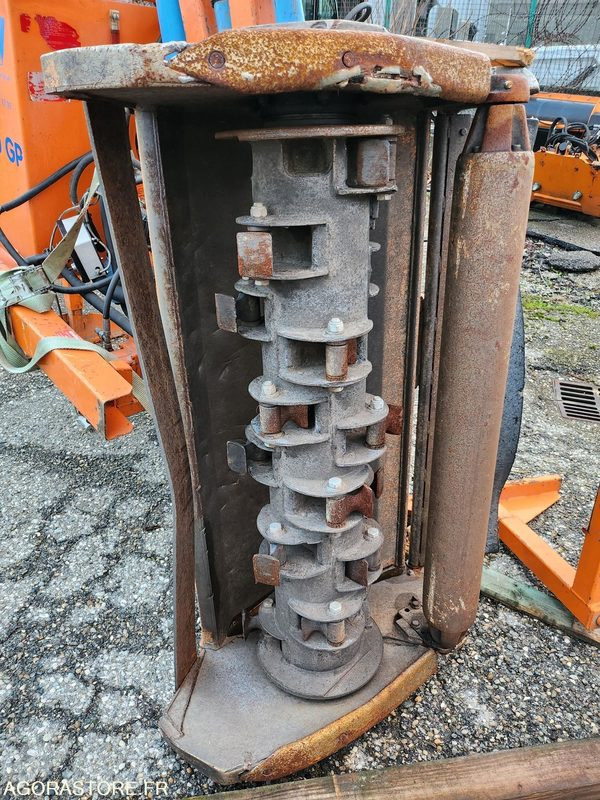 EPAREUSE FRONTALE CMV 450F 1999 - Armklippare: bild 2 EPAREUSE FRONTALE CMV 450F 1999 - Armklippare: bild 2