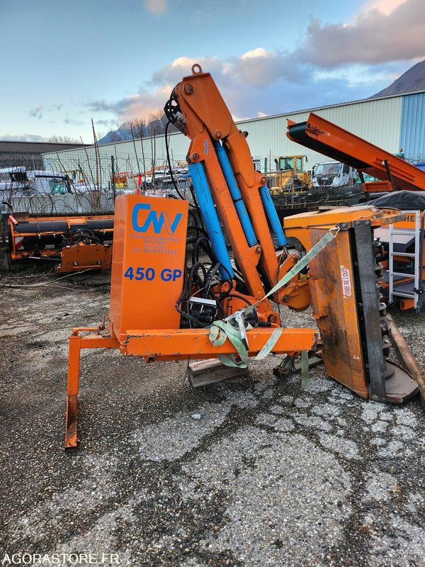 EPAREUSE FRONTALE CMV 450F 1999 - Armklippare: bild 1 EPAREUSE FRONTALE CMV 450F 1999 - Armklippare: bild 1