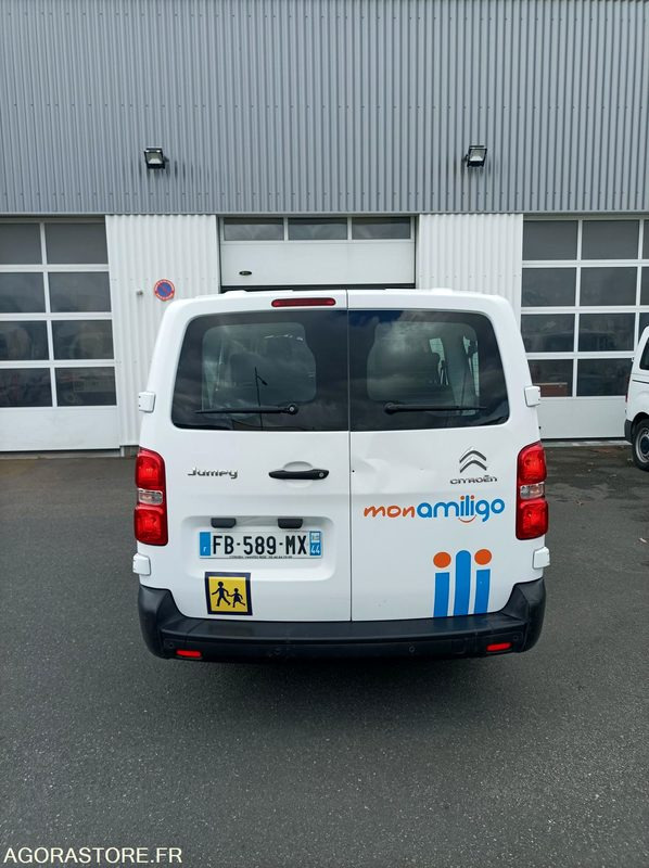 FB-589-MX - Roulant - CITROEN JUMPY SPACE TOURER - VP - 208 161 Kms - Minibuss, Persontransport: bild 4 FB-589-MX - Roulant - CITROEN JUMPY SPACE TOURER - VP - 208 161 Kms - Minibuss, Persontransport: bild 4