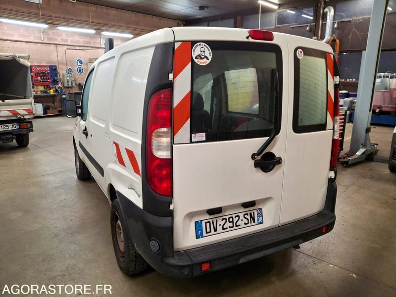 FIAT DOBLO CARGO - Små skåpbil: bild 3 FIAT DOBLO CARGO - Små skåpbil: bild 3