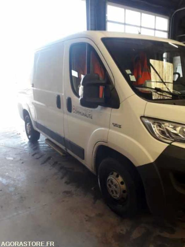 FIAT DUCATO L1/H1 Carburation essence/GNV 49511km 2019 - Skåpbil: bild 1 FIAT DUCATO L1/H1 Carburation essence/GNV 49511km 2019 - Skåpbil: bild 1