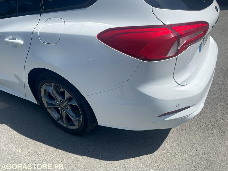 FORD FOCUS finition ST Line 122800 Kms 2021 - Kombi: bild 2 FORD FOCUS finition ST Line 122800 Kms 2021 - Kombi: bild 2