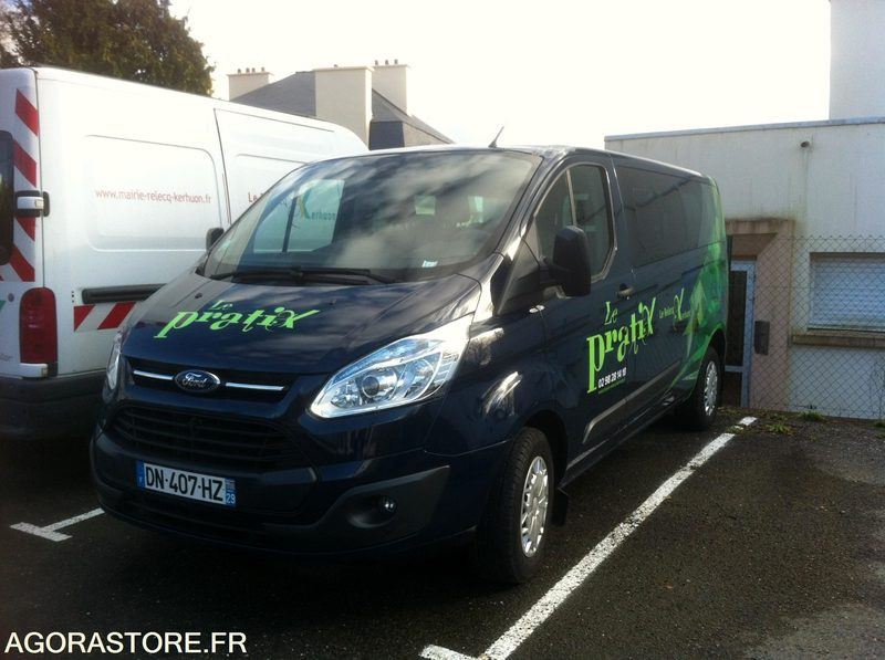 FORD - TRANSIT - Non roulant - 2015 (202 500km) - Minibuss, Persontransport: bild 3 FORD - TRANSIT - Non roulant - 2015 (202 500km) - Minibuss, Persontransport: bild 3