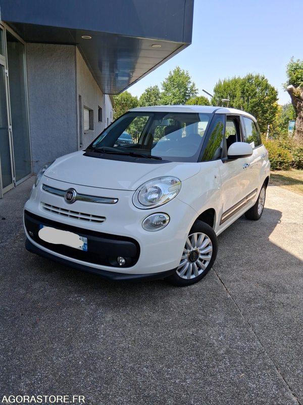 Fiat 500 L DIESEL POPSTAR 1.3 Multijet - Personbil: bild 1 Fiat 500 L DIESEL POPSTAR 1.3 Multijet - Personbil: bild 1