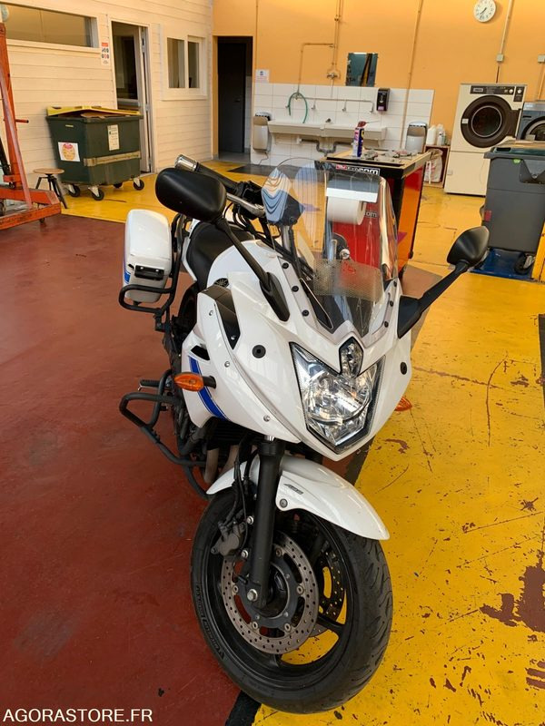 G MOTO XJ6 DQ-606-DY - Motorcykel: bild 5 G MOTO XJ6 DQ-606-DY - Motorcykel: bild 5