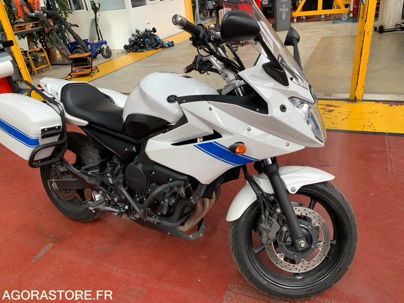 G MOTO XJ6 DQ-613-DY - Motorcykel: bild 3 G MOTO XJ6 DQ-613-DY - Motorcykel: bild 3