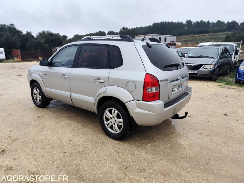 HYUNDAI TUCSON 2.0 CRDi 4WD 140CH - 2007 - 236700KMS - SUV: bild 2 HYUNDAI TUCSON 2.0 CRDi 4WD 140CH - 2007 - 236700KMS - SUV: bild 2