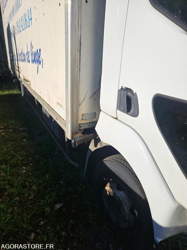 PL-RENAULT MIDLUM- 407653Km-2005 8517SC65 - Lastbil: bild 2 PL-RENAULT MIDLUM- 407653Km-2005 8517SC65 - Lastbil: bild 2