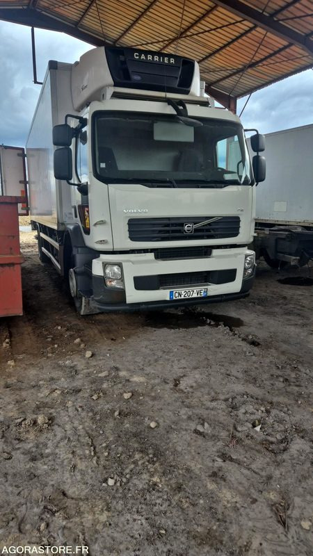 Porteur frigo Volvo FE 260 - Lastbil: bild 2 Porteur frigo Volvo FE 260 - Lastbil: bild 2