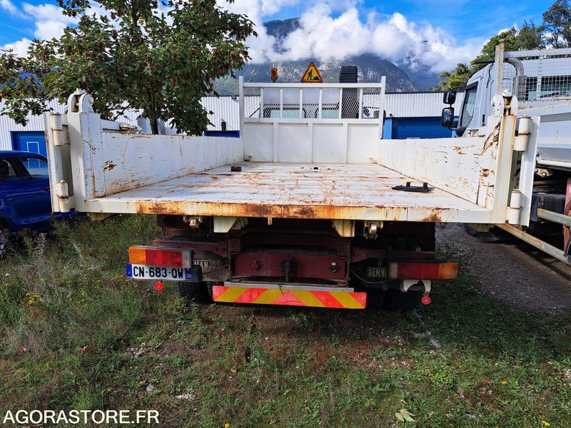 RENAULT MIDLINER-40155 KMS-1999-CN683QW - Lastbil: bild 3 RENAULT MIDLINER-40155 KMS-1999-CN683QW - Lastbil: bild 3