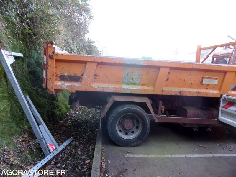 Renault M210 - 1998 - 174000km (BY-623-FQ) - Lastbil: bild 5 Renault M210 - 1998 - 174000km (BY-623-FQ) - Lastbil: bild 5