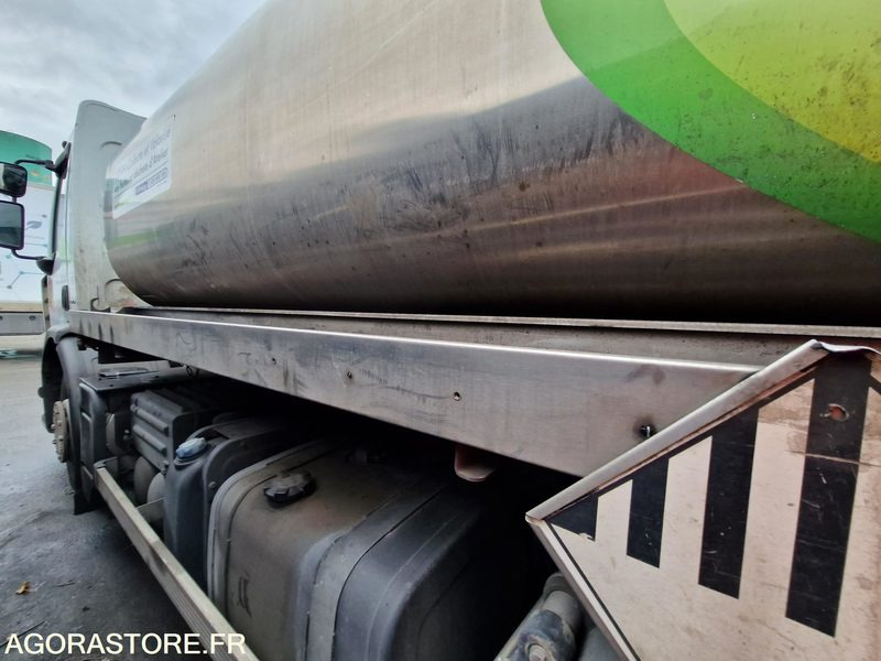 Renault Premium 19t citerne ADR - 2008 - 624431- BH235KG - export only - Lastbil: bild 4 Renault Premium 19t citerne ADR - 2008 - 624431- BH235KG - export only - Lastbil: bild 4