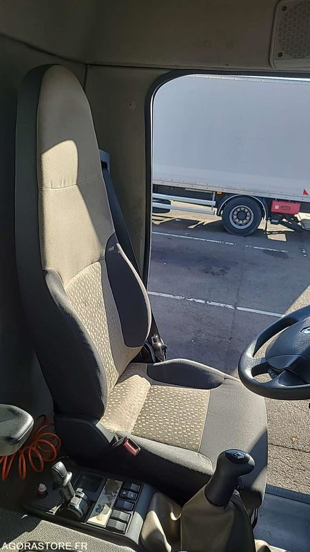 Renault Premium 380 - 2011 - 97052kms - BL645KD - Lastbil: bild 2 Renault Premium 380 - 2011 - 97052kms - BL645KD - Lastbil: bild 2