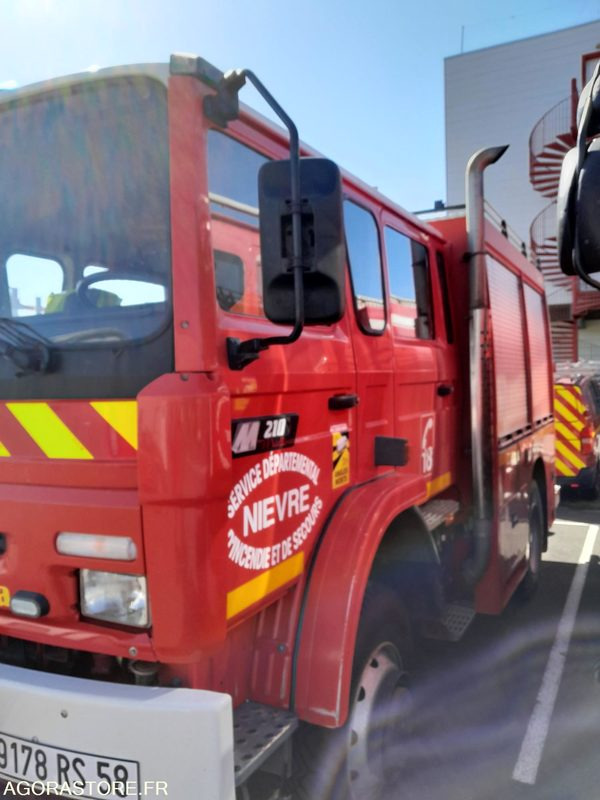 Renault VASP - 2001 - 69815kms - 9178RS58 - Lastbil: bild 3 Renault VASP - 2001 - 69815kms - 9178RS58 - Lastbil: bild 3