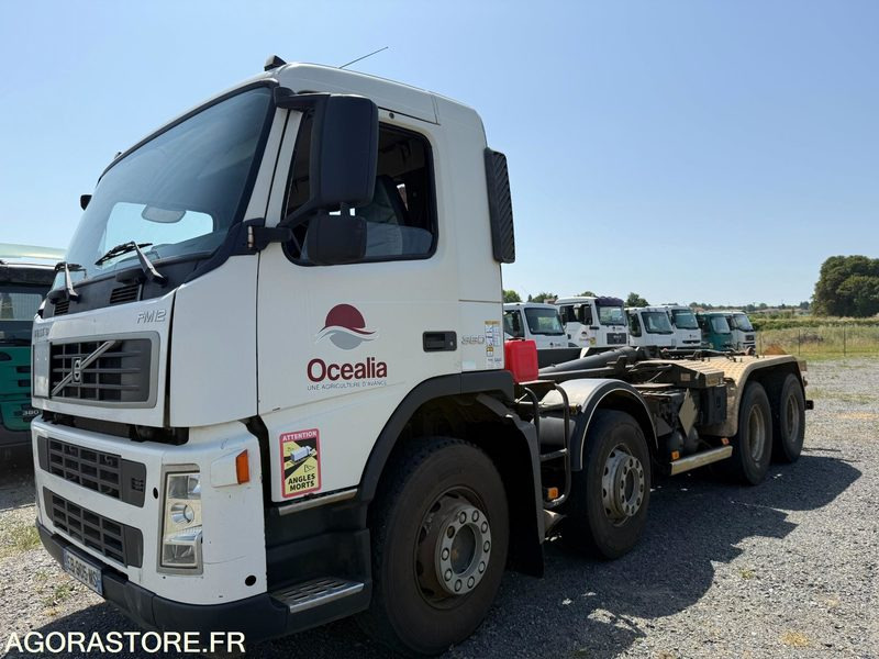 VOLVO FM12 380 - 2004 - 636 982 - Lastbil: bild 1 VOLVO FM12 380 - 2004 - 636 982 - Lastbil: bild 1