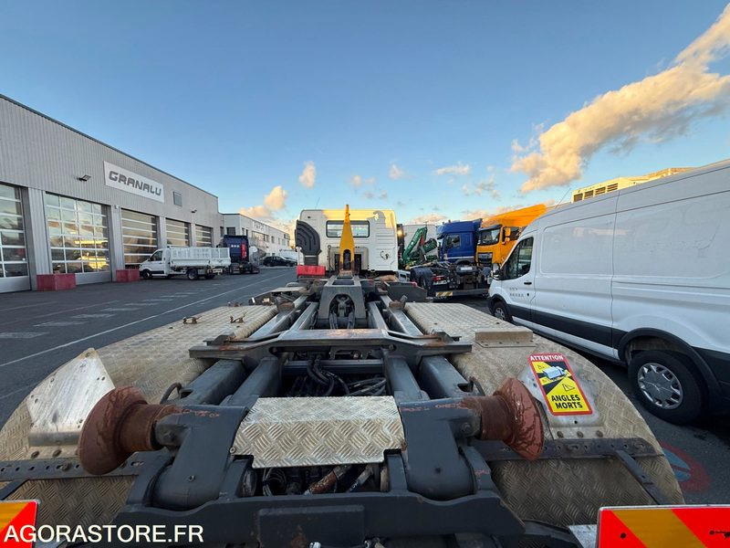 VOLVO FM12 380 - 2004 - 636 982 - Lastbil: bild 5 VOLVO FM12 380 - 2004 - 636 982 - Lastbil: bild 5