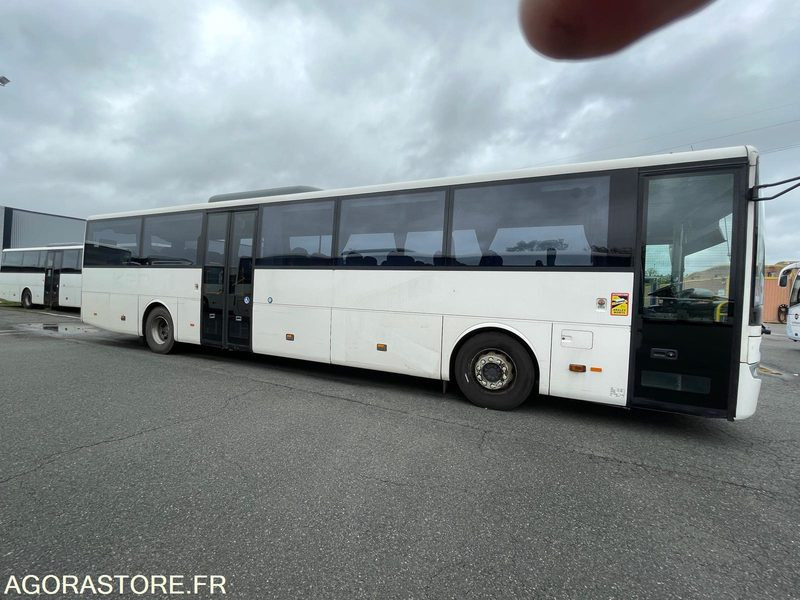 MERCEDES INTOURO N°093303 - Skolbuss: bild 2 MERCEDES INTOURO N°093303 - Skolbuss: bild 2