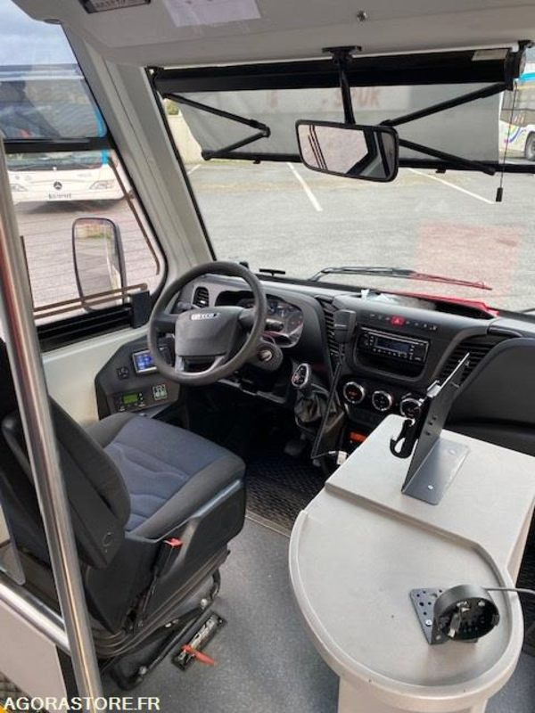 Leasa Minibus INDCAR MOBI LOW ENTRY - 27 places - PMR Minibus INDCAR MOBI LOW ENTRY - 27 places - PMR: bild 7 Leasa Minibus INDCAR MOBI LOW ENTRY - 27 places - PMR Minibus INDCAR MOBI LOW ENTRY - 27 places - PMR: bild 7