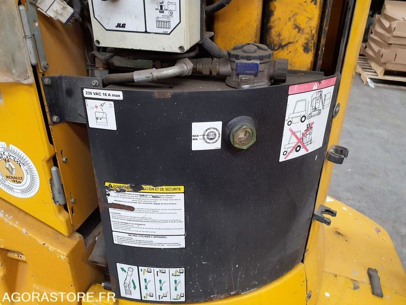 Nacelles à mât vertical GROVE TOUCAN 861 - Lift: bild 4 Nacelles à mât vertical GROVE TOUCAN 861 - Lift: bild 4