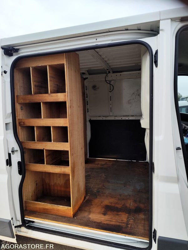 Små skåpbil PEUGEOT BOXER L1H1 2.0 BlueHDi 110CH - 2017 - 239000KMS: bild 7 Små skåpbil PEUGEOT BOXER L1H1 2.0 BlueHDi 110CH - 2017 - 239000KMS: bild 7