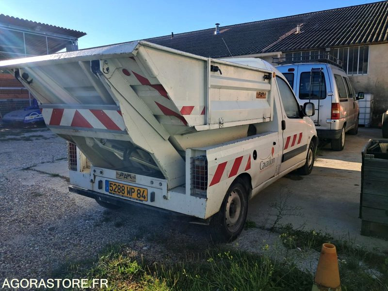 PEUGEOT PARTNER BENNE - Små skåpbil: bild 4 PEUGEOT PARTNER BENNE - Små skåpbil: bild 4