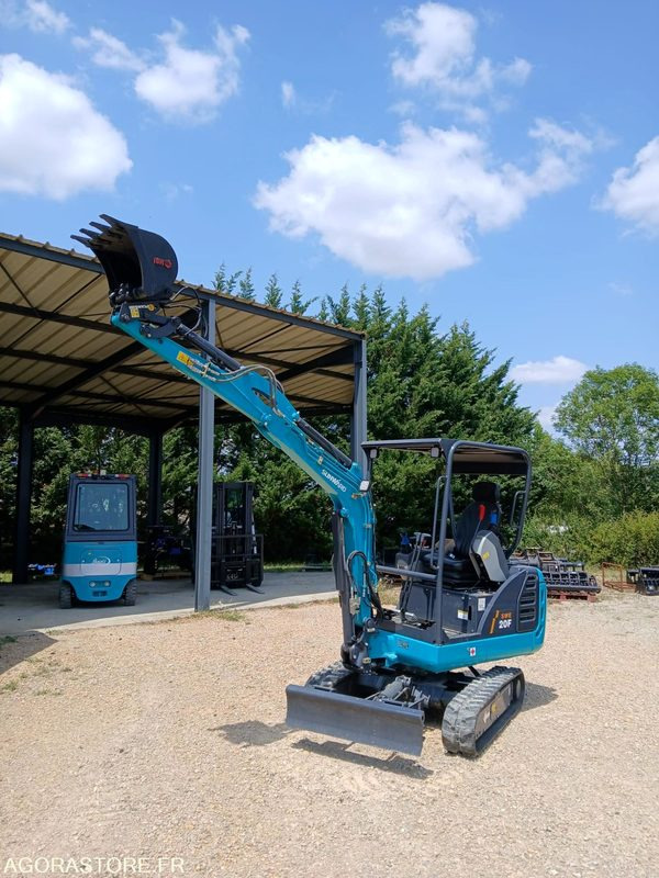 Pelle SUNWARD SWE20F canopy Neuve - Minigrävmaskin: bild 2 Pelle SUNWARD SWE20F canopy Neuve - Minigrävmaskin: bild 2